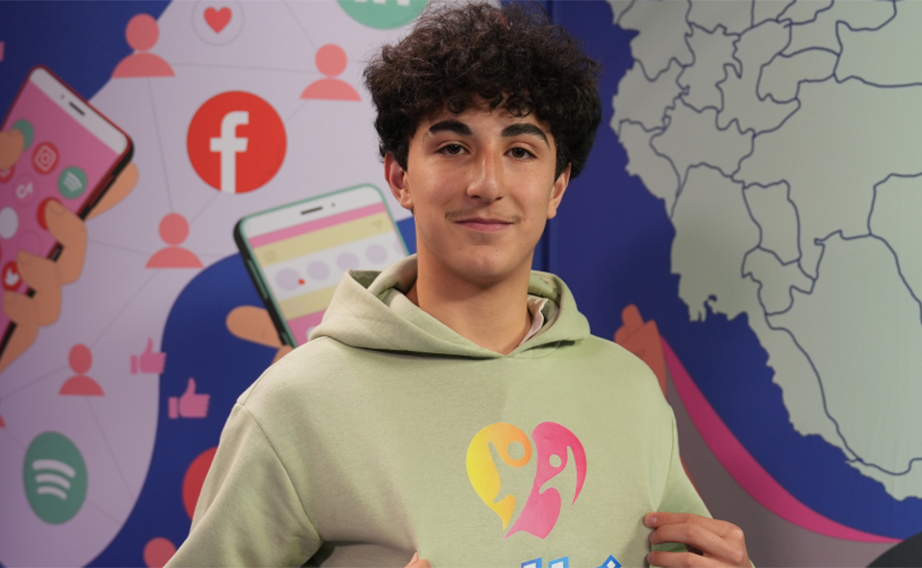 Young SAT-7 PARS presenter Ilya